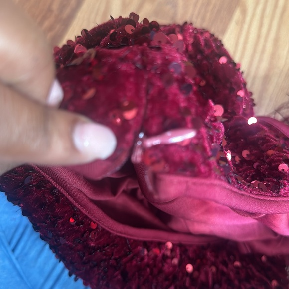 Elegant One Shoulder Burgundy Dress - Picture 5 of 8